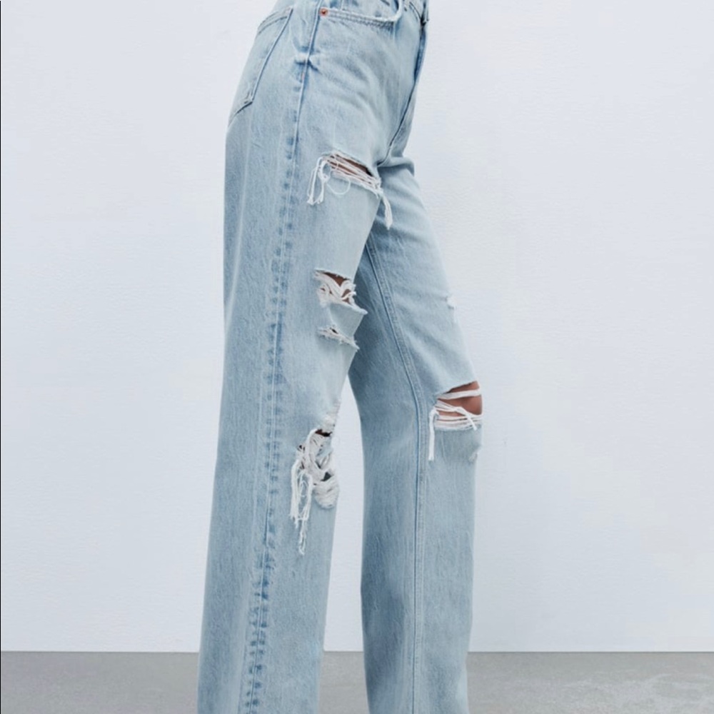 ZARA Ripped Wide Leg Jeans - Picture 5 of 16